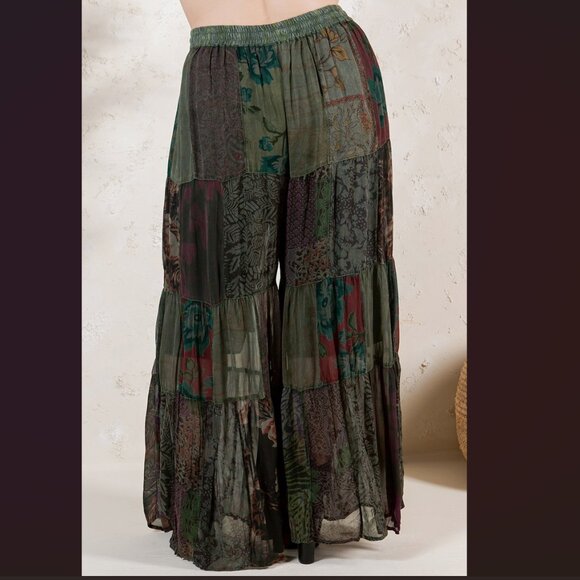Retro Revival Patchwork Wide Leg Pants Curvy NWT - Picture 2 of 5